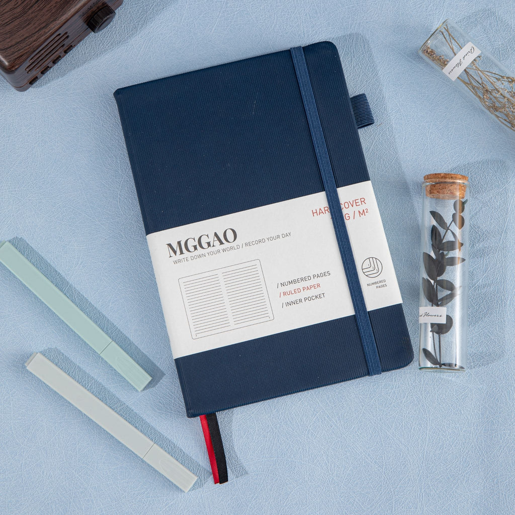 MGGAO A5 Striped Navy Vegan Leather Notebook with Packaging Sleeve, Close-up Journal with Pen