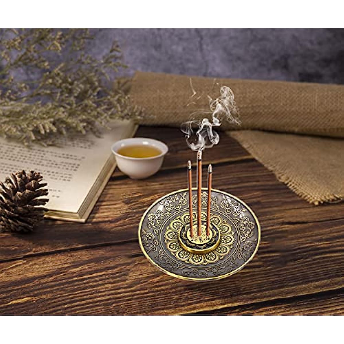 Incense Stick Holder, Brass Incense Burner 9 Incense Holes with Detachable Ash Catcher Retro and Elegant Fragrance Accessories